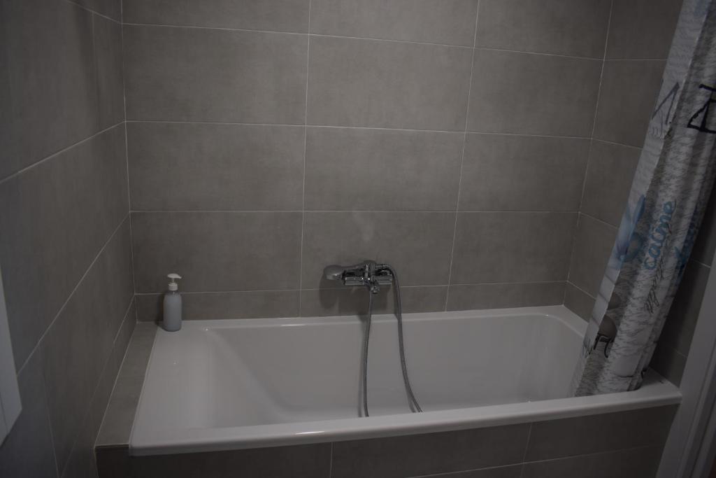 Kúpeľňa v ubytovaní Nuevo apartamento céntrico junto al mar