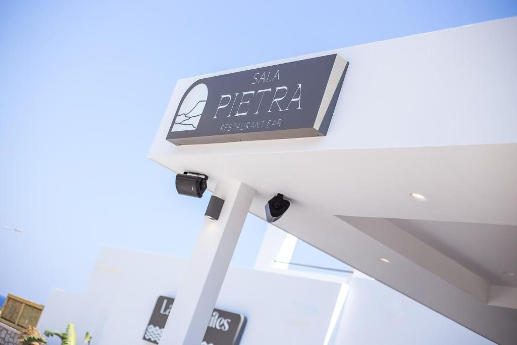 Certifikát, hodnocení, plakát nebo jiný dokument vystavený v ubytování Ladiko Suites - Faliraki