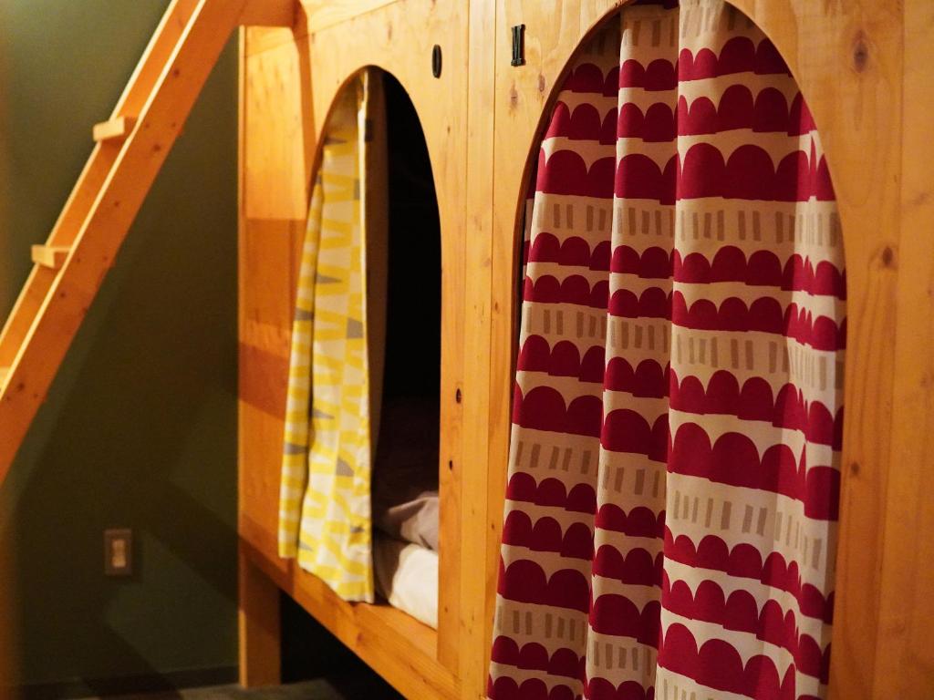 Postel nebo postele na pokoji v ubytování Hostel Niniroom