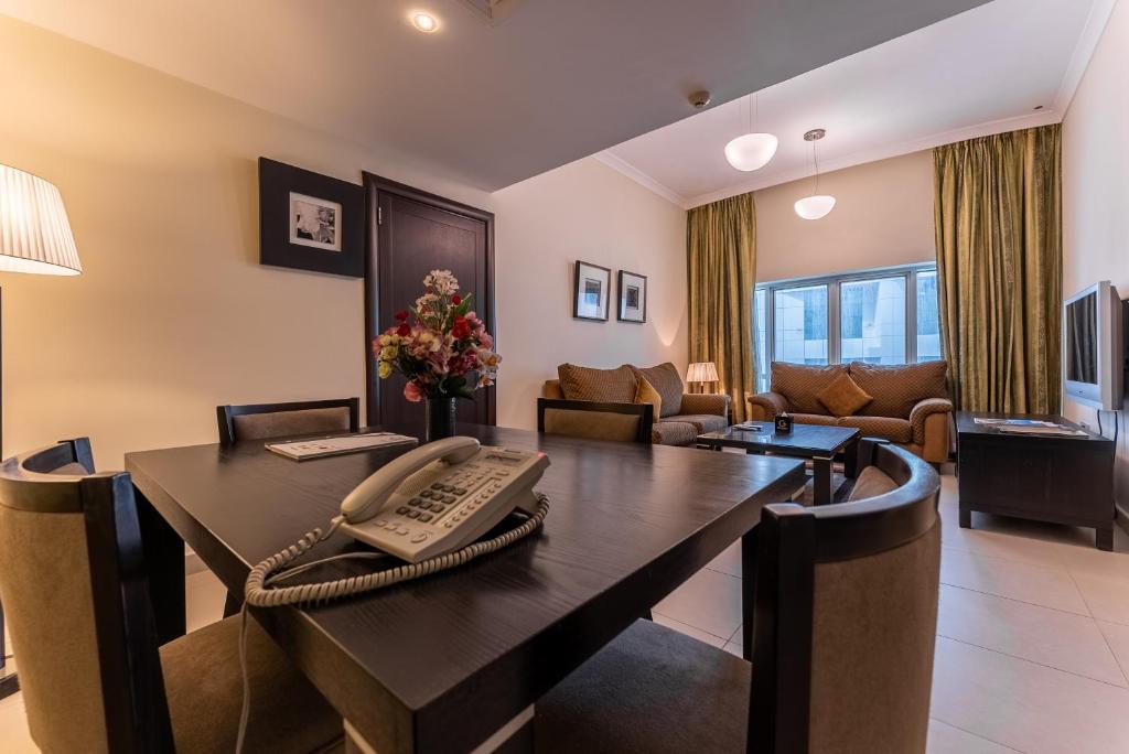 Gulf Oasis Hotel Apartments Fz LLC - Resim 39