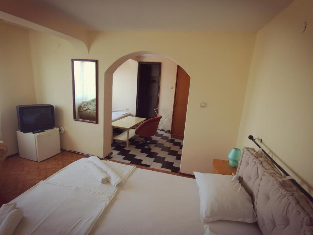 Postel nebo postele na pokoji v ubytování Hotel VALDI