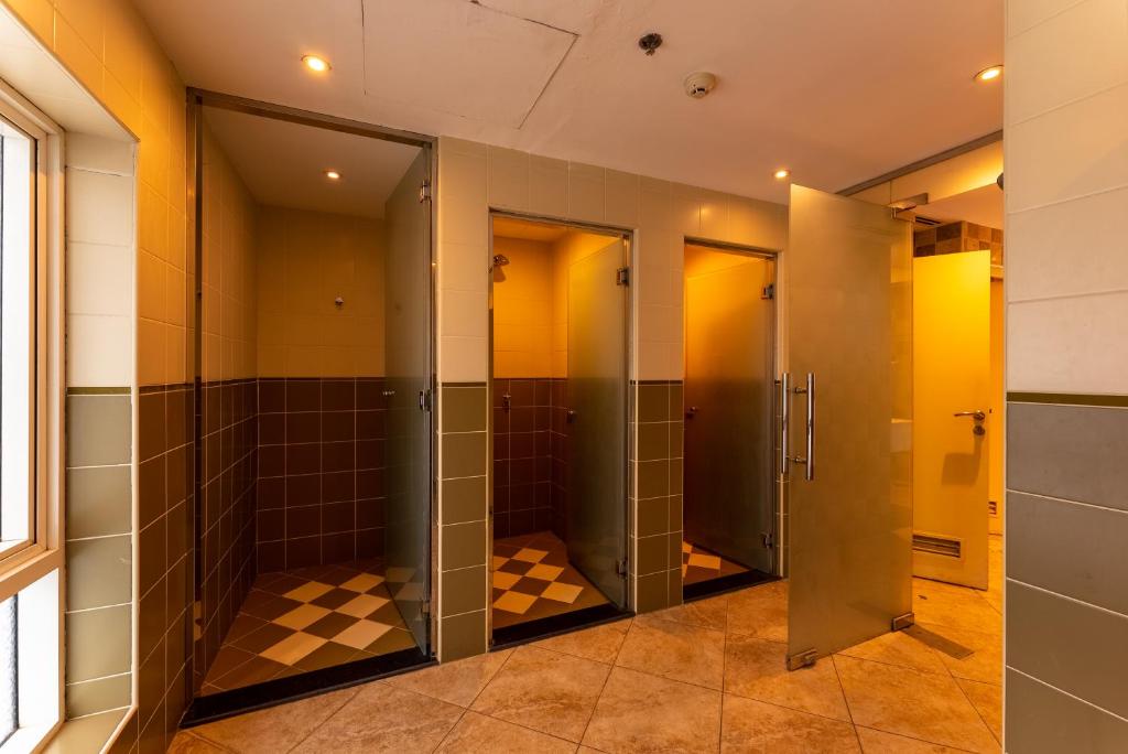 Gulf Oasis Hotel Apartments Fz LLC - Resim 44