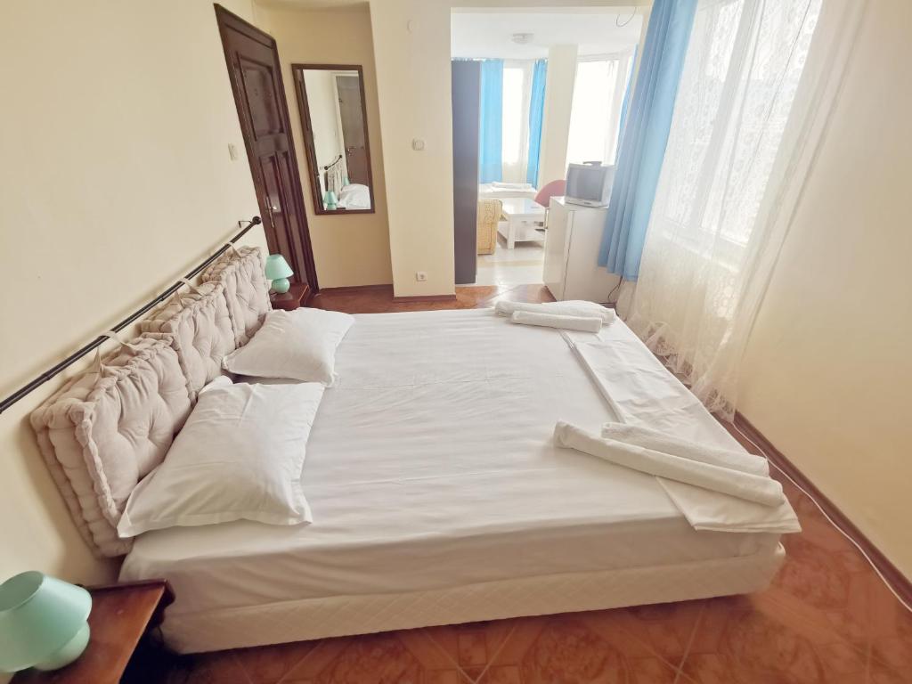 Postel nebo postele na pokoji v ubytování Hotel VALDI