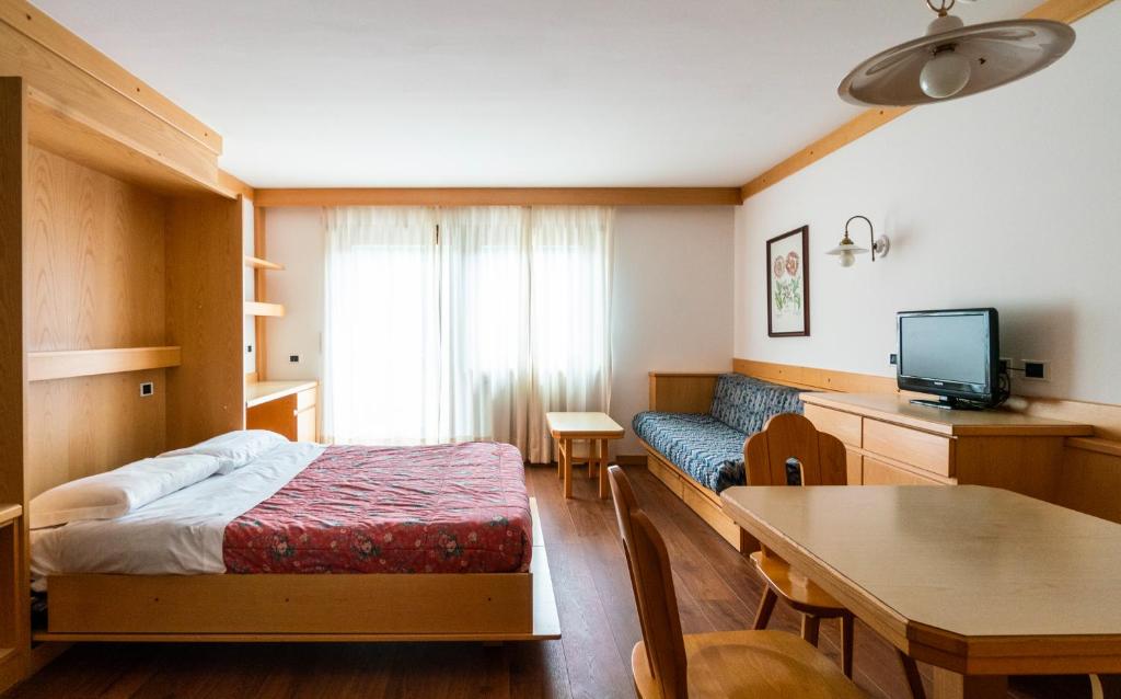Apartments Boè - Wohnung Mit Einem Schlafzimmer