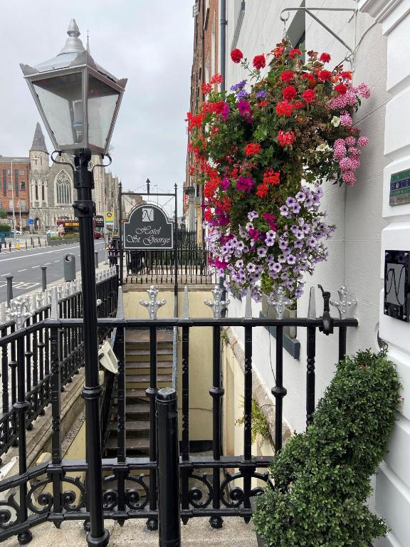 Hotel St George by Nina - Resim 11