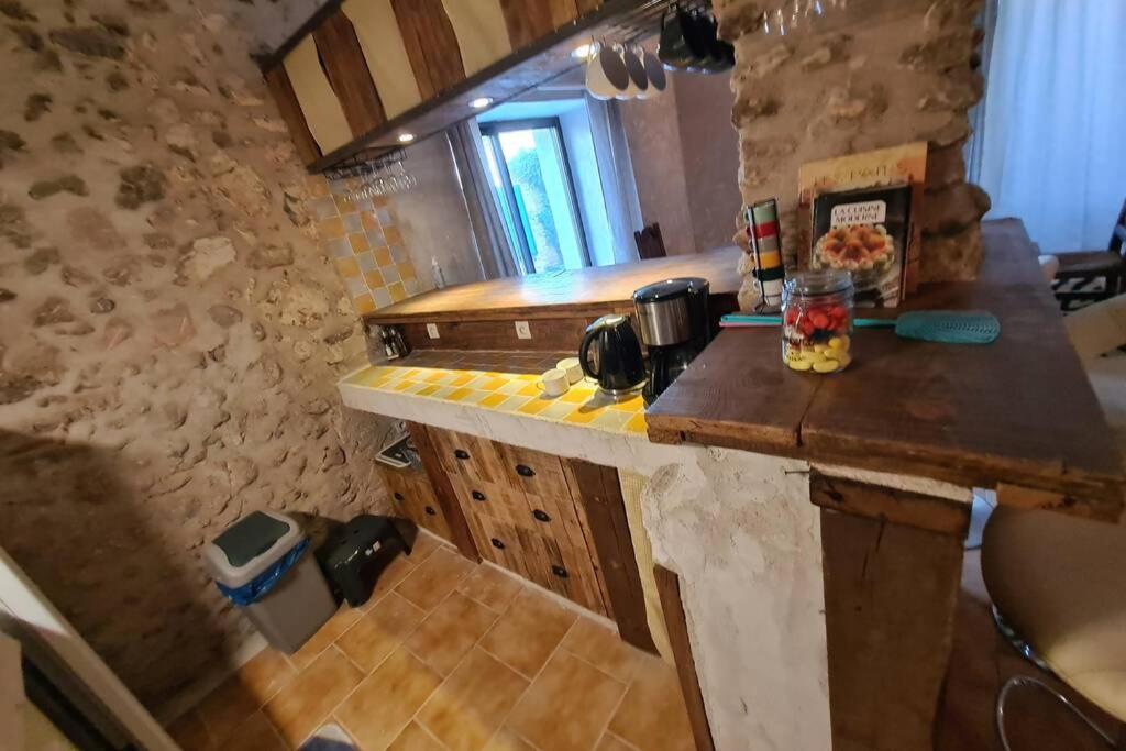 Gallery image of MAISON RESTAUREE 6 PERSONNES AU COEUR DU PERIGORD in Sourzac