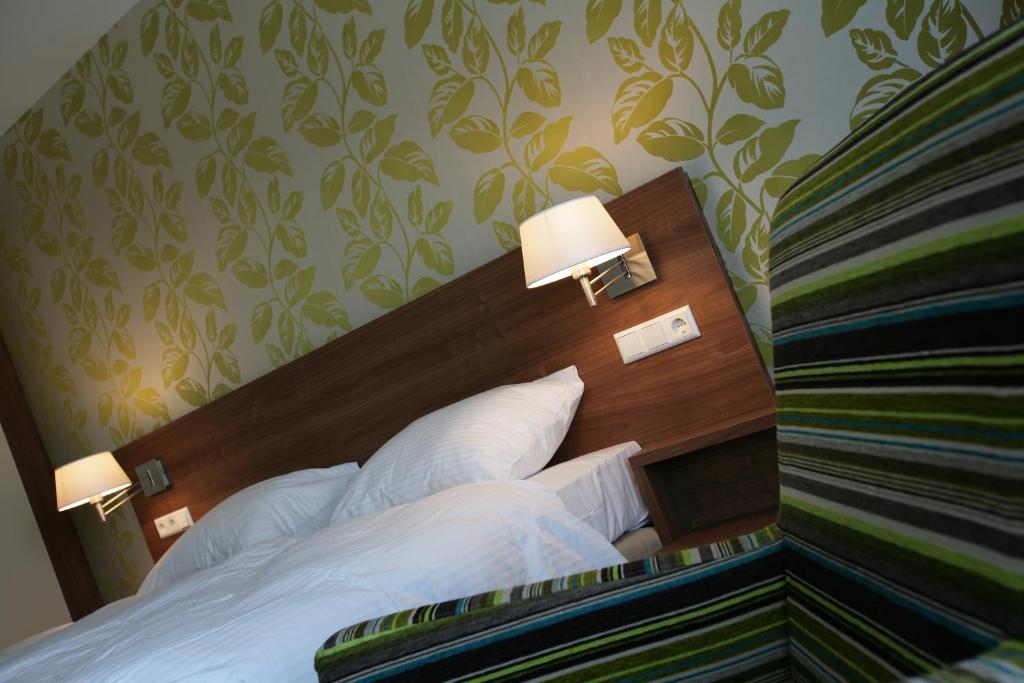 Van der Valk Hotel Rotterdam Ridderkerk - Modern Atrium Room