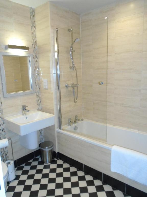 The County Hotel - Triple Salle Standard