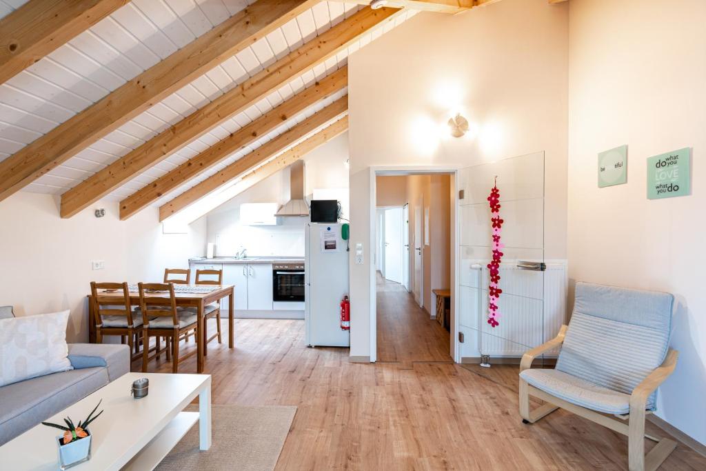 Kuchyň nebo kuchyňský kout v ubytování Ferienwohnung Bad Camberg - Apartment Weisse Graeben