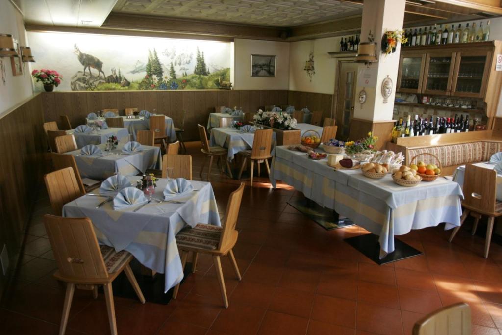 Restaurace v ubytování Hotel Gardenia
