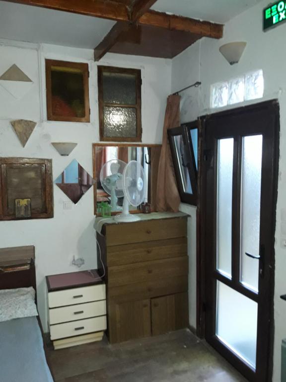 VLASSIS APTS - 2 space STUDIO ELENI Melidoni Rethymno - Chambre Double Avec Salle De Bain Privée