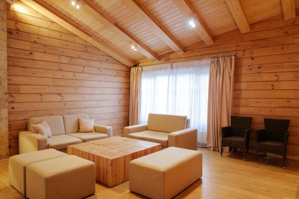 Трипільське Сонце - Twee Slaapkamers Appartement