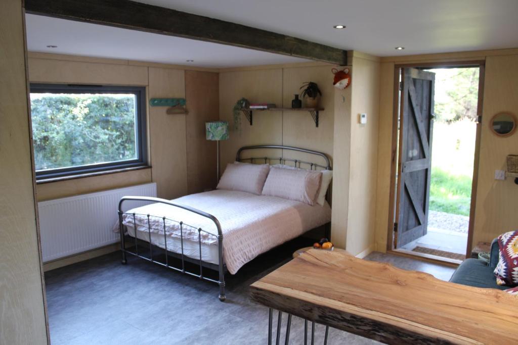 The Fox Den- Boutique Container Accommodation