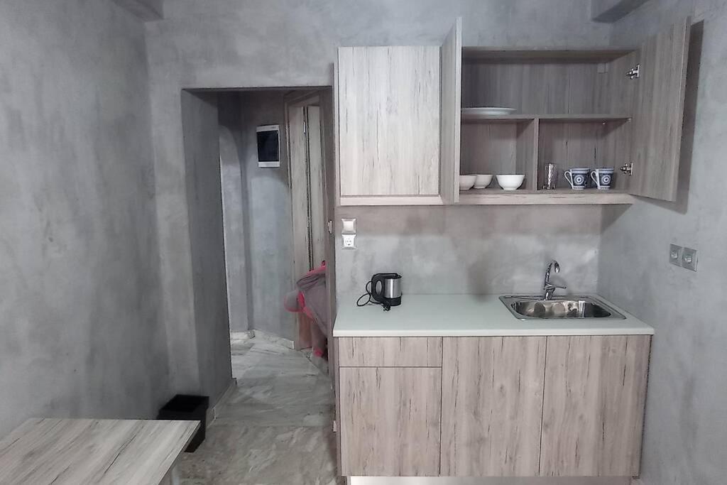 Dapur atau dapur kecil di Guest House Pauline