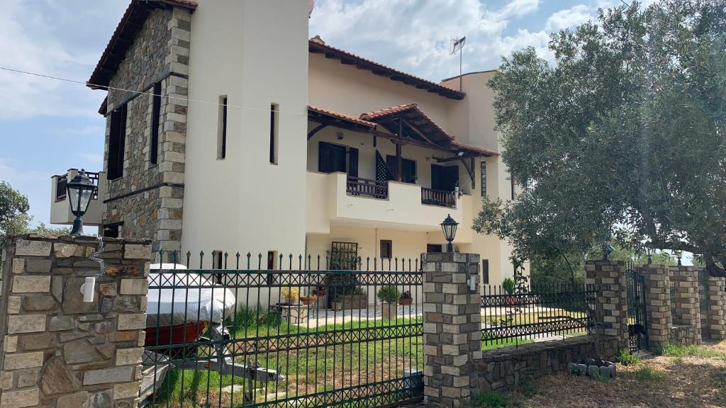 Budova, kde se vila nachází