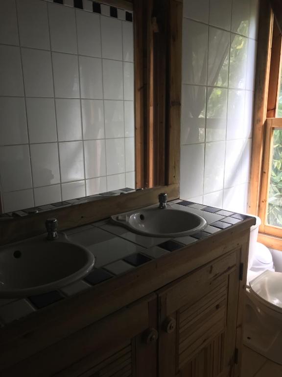 Roatan Bed & Breakfast Apartments - Familiekamer