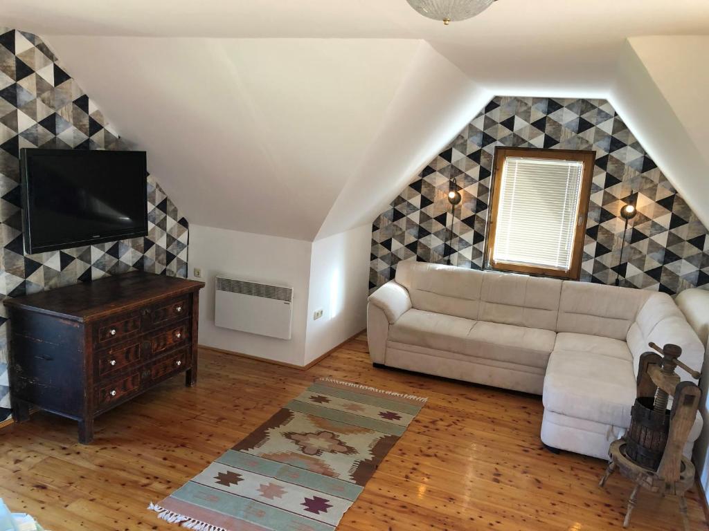 Posedenie v ubytovaní Szőlőskert Studio Apartman Ábrahámhegy