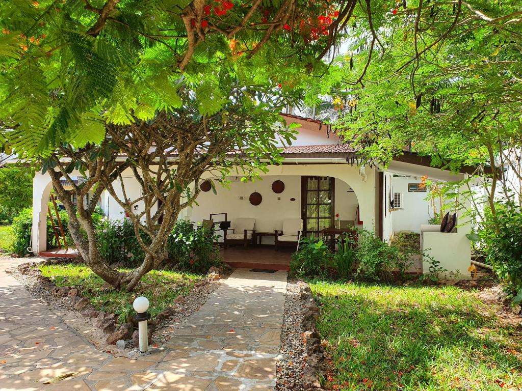 Zahrada ubytování Flame Tree Cottages