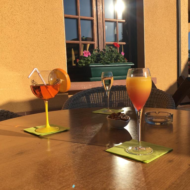 Nápoje v ubytování Hotel Le Mandelberg