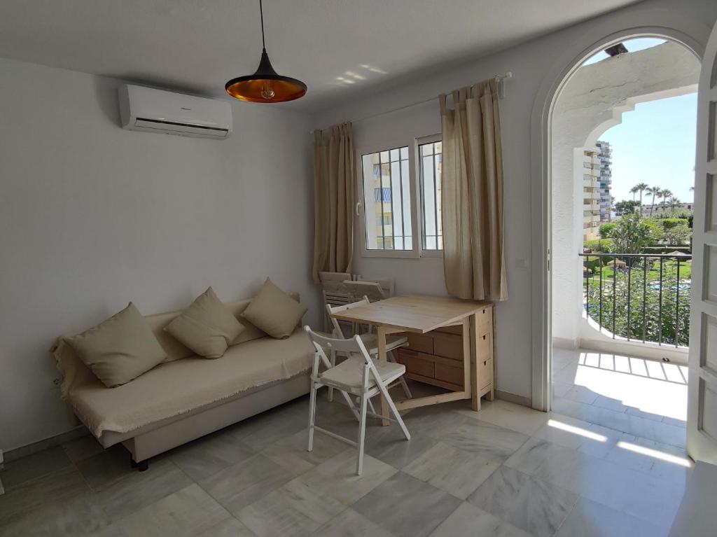 Fotografia z galérie ubytovania Corbousier - Beach - Playa - Apartment 54 v destinácii Benalmádena