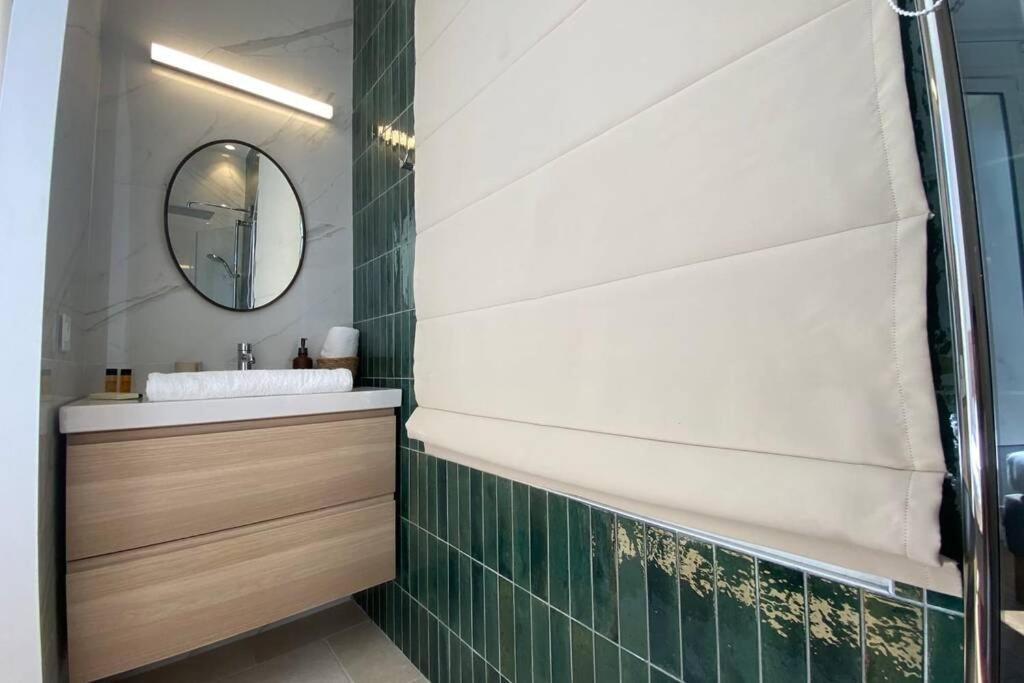Koupelna v ubytov&aacute;n&iacute; Magnifique Maison - Cannes Vallergues