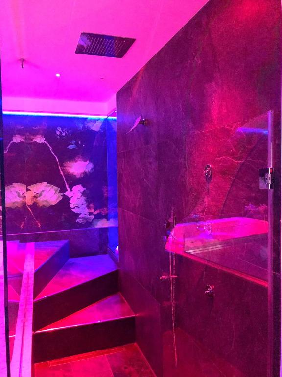 Koupelna v ubytování Assisi Luxury SPA Suite Superior