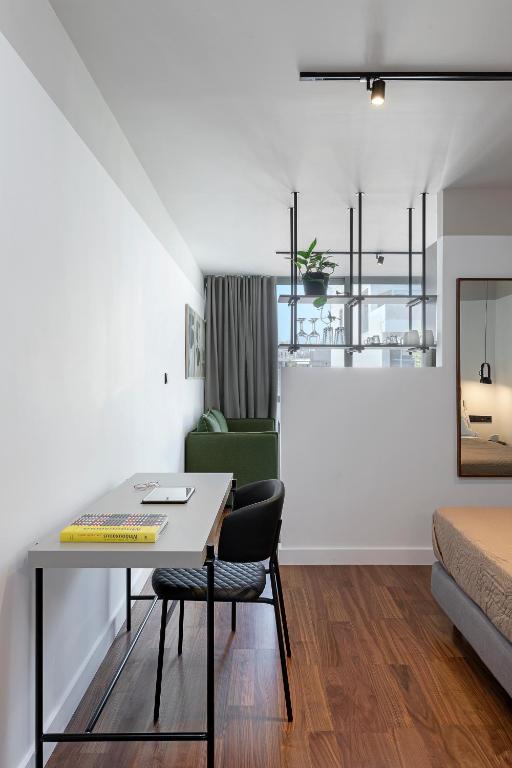 The Athenians Art Apartments - Resim 27