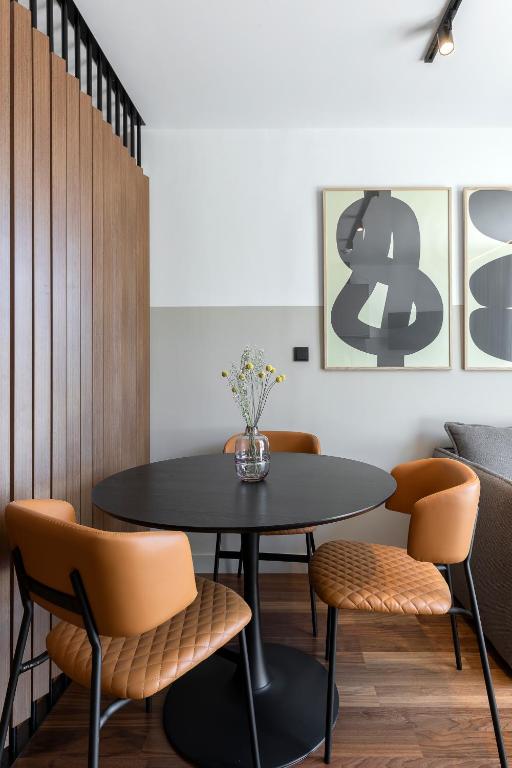 The Athenians Art Apartments - Resim 32