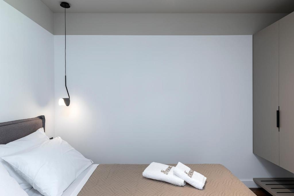 The Athenians Art Apartments - Resim 45