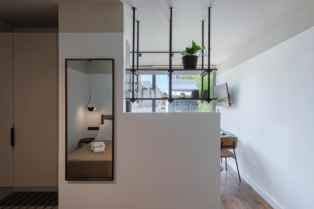 The Athenians Art Apartments - Resim 3