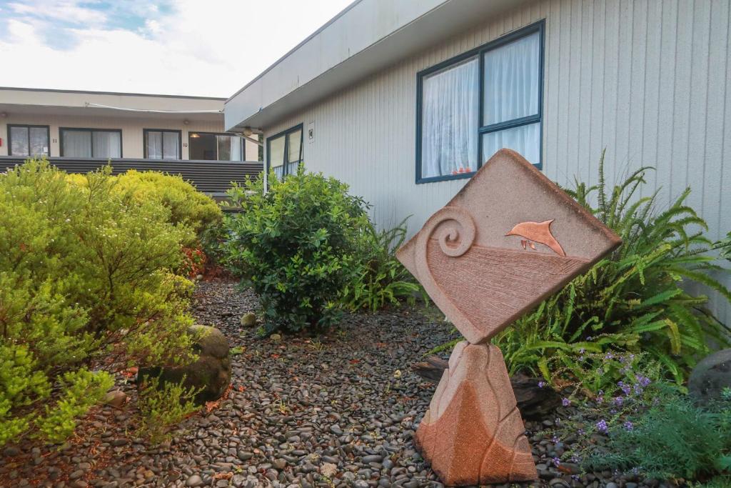 Fiesta Court Motel - Resim 9