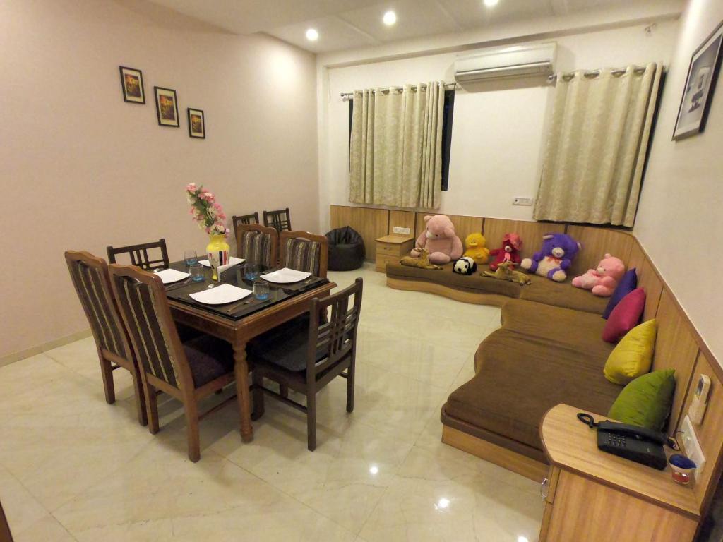 Jivanta Mahabaleshwar - Suite Familiale De Deux Chambres