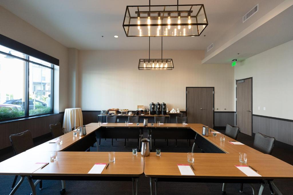 Konferenční prostory v ubytování Hotel Indigo Seattle Everett Waterfront Place by IHG