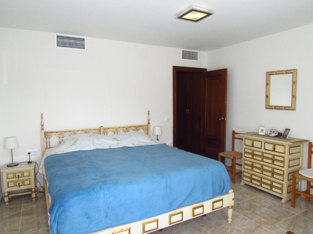 MANANTIAL, Benalmádena – Updated 2022 Prices