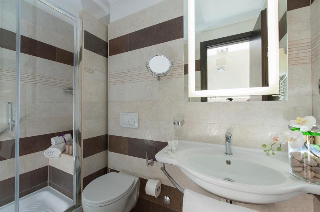 Yes Hotel Boutique Rome - Resim 38