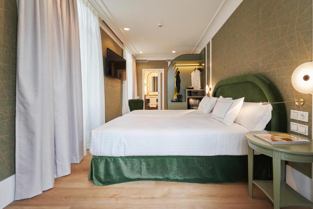 Intelier Villa Katalina - 17