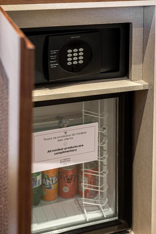 Corpo Santo Lisbon Historical Hotel - Resim 33