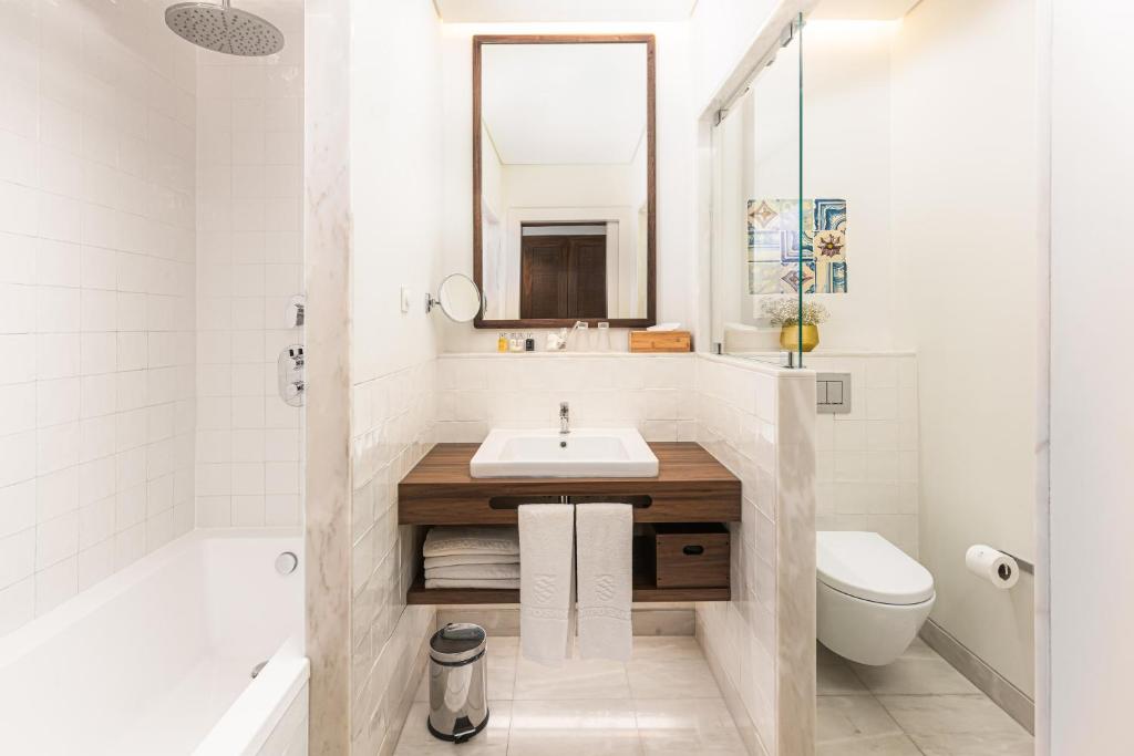 Corpo Santo Lisbon Historical Hotel - Resim 39