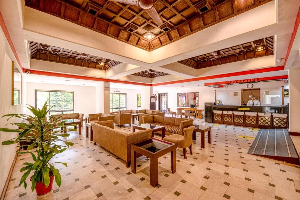 Posezení v ubytování La-Paz Gardens Beacon Hotel - Vasco da Gama Goa