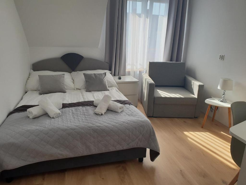 Villa Łeba Pokoje & Apartamenty - Habitación Triple Con Baño Privado