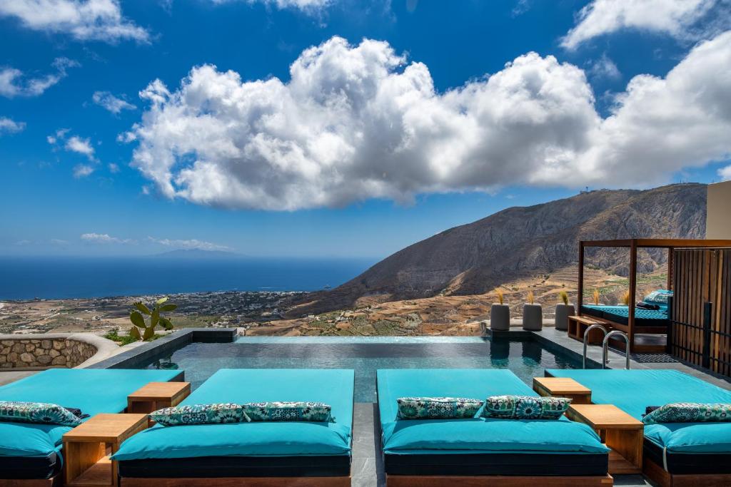 Villa con vistas al océano en Skyfall Suites - Adults Only, en Pirgos