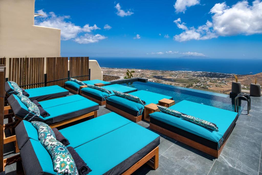 Posezení v ubytování Skyfall Suites - Adults Only
