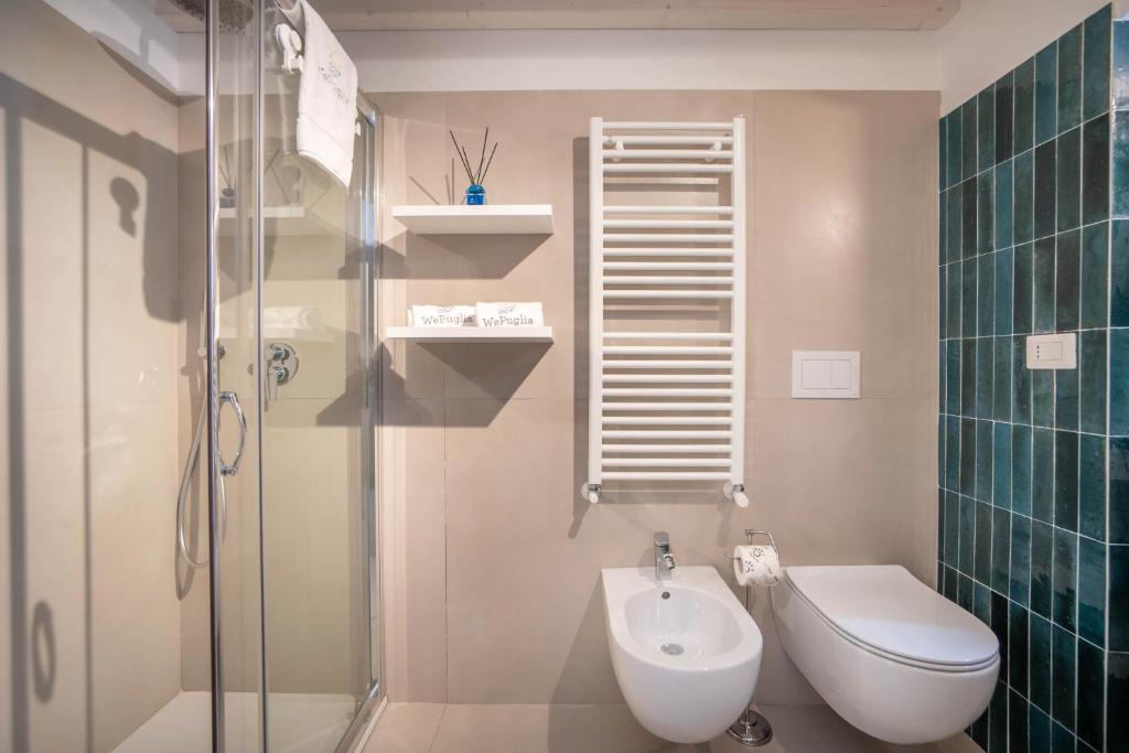 A bathroom at WePuglia - Dimore Stefania