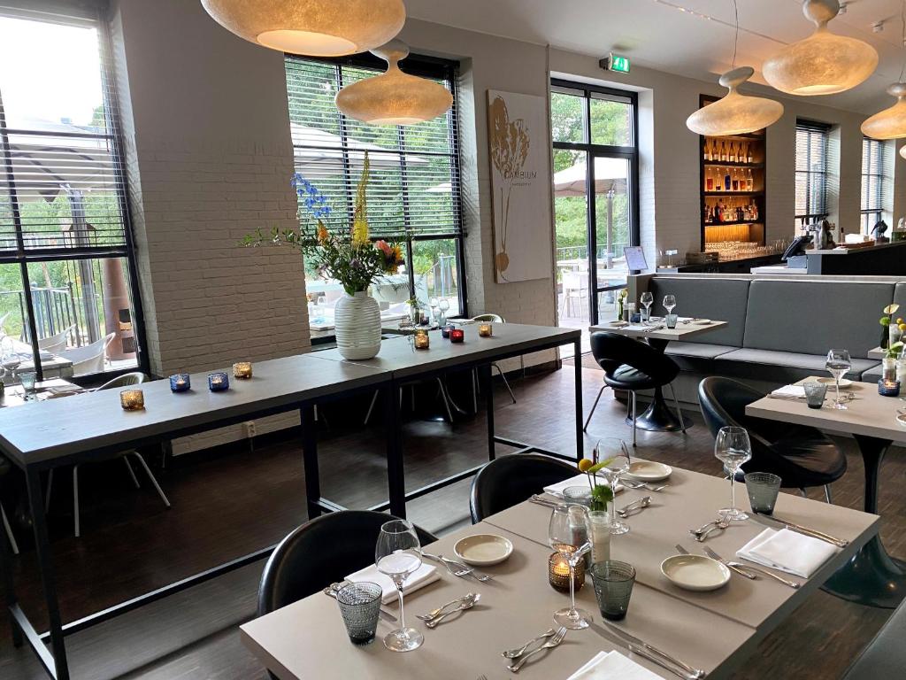 Restaurace v ubytování Hotel Kapellerput Heeze-Eindhoven
