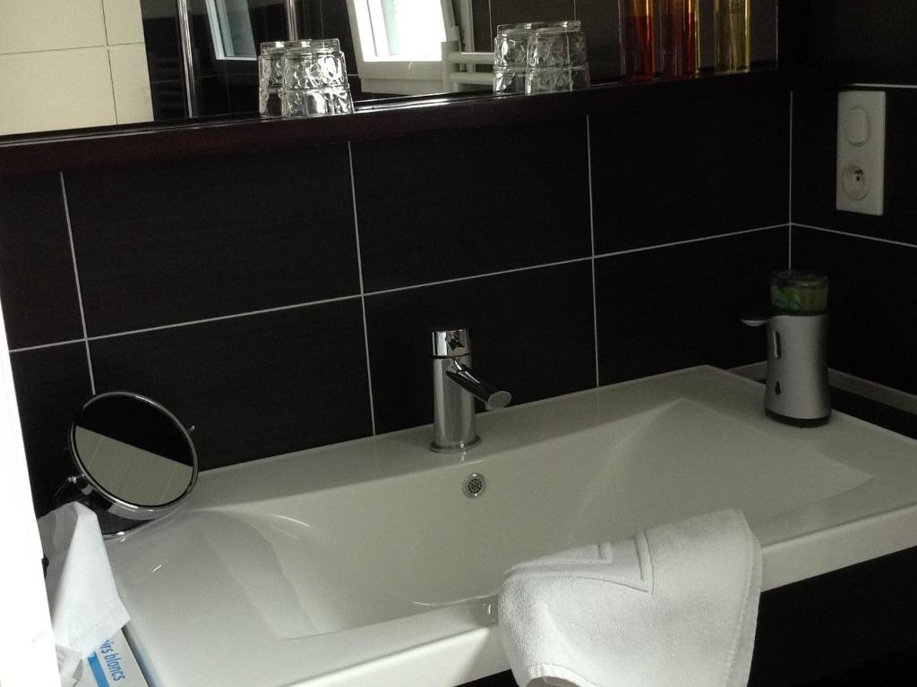 Au Pré Carré - Standard Double Room