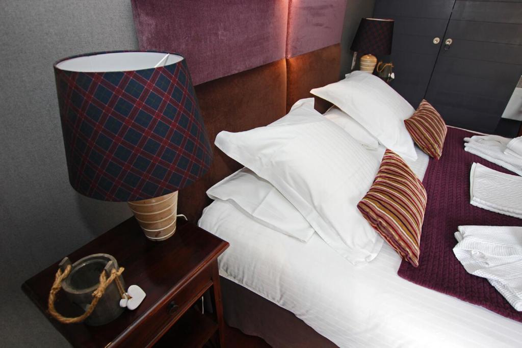 Au Pré Carré - Superior Triple Room