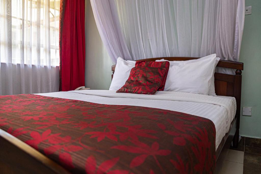 Desmond Tutu Conference Centre - Chambre Reine Avec Balcon