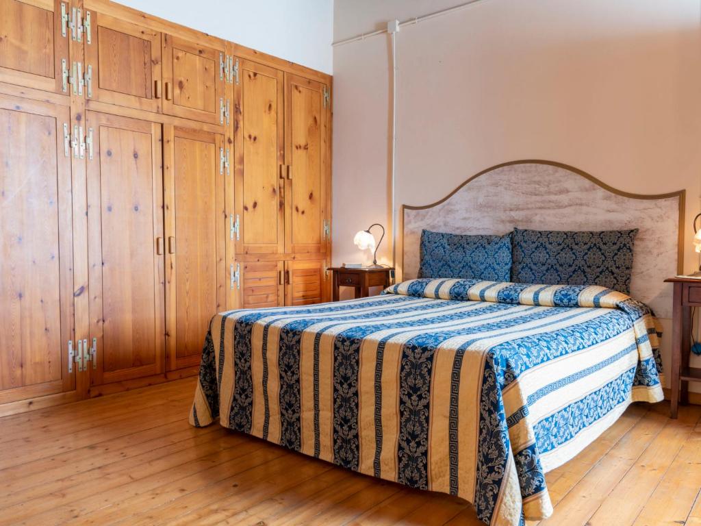Łóżko lub łóżka w pokoju w obiekcie Holiday Home Antico Convento by Interhome