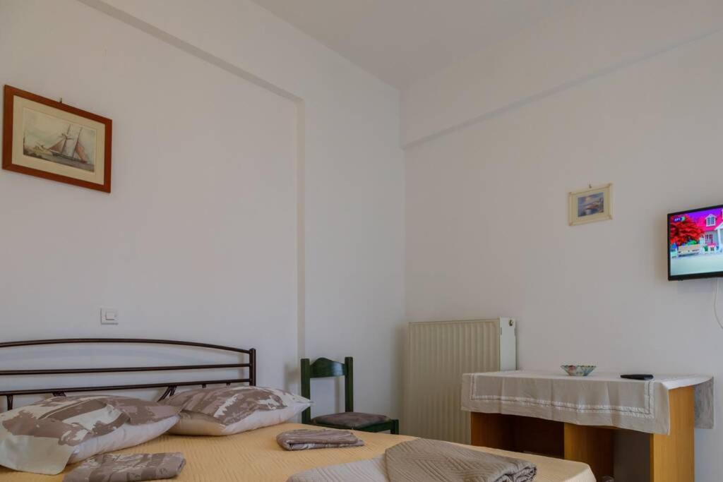 Posteľ alebo postele v izbe v ubytovaní Ρήγας: Όμορφα στο Μεσολόγγι, Διαμέρισμα Β2