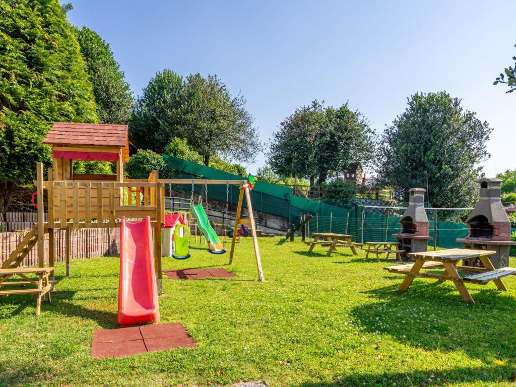 Detský kútik v ubytovaní Apartment Residenza Agrifoglio-15 by Interhome